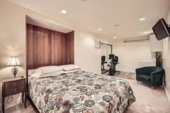 Murphy Bed-  Guest area