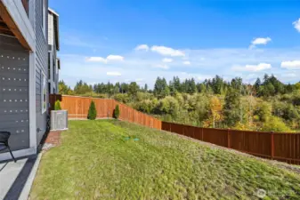 Backyard with a territorial view.