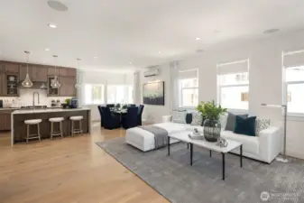 Photos of the Kinney model home for illustration purposes only & are not of the Kinney available for purchase. Home selections will vary.