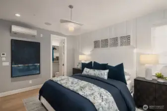 Photos of the Kinney model home for illustration purposes only & are not of the Kinney available for purchase. Home selections will vary.