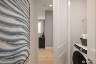 Photos of the Kinney model home for illustration purposes only & are not of the Kinney available for purchase. Home selections will vary.