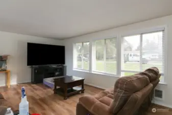 Large Living room as you enter the home.