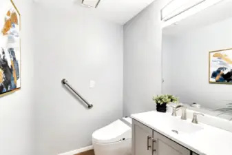Fully remodeled half bath