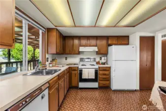 Open kitchen with so many possibilities.