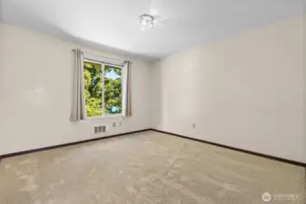 2nd Upstairs Bedroom~