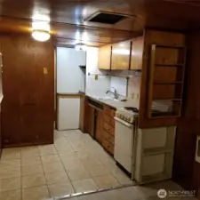 Unit 4 - Kitchen