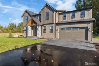New Construction at it's Finest ...