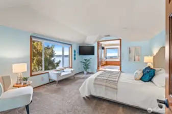 Private primary suite.