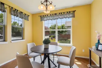 Breakfast nook eating area directly off Kitchen