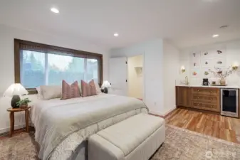 Second level guest suite
