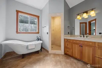 Primary bathroom on suite