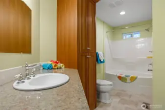 Full bathroom second floor