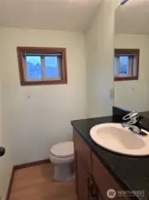 Powder bath upper level