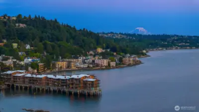 Surround yourself with nature, a welcoming community and the best of the PNW!