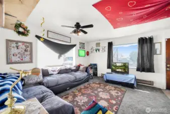 Multiple windows for great natural light.