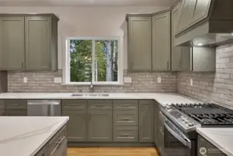 PHOTOS ARE FOR ILLUSTRATION PURPOSES ONLY- some upgrades may be shown, Call LA for details