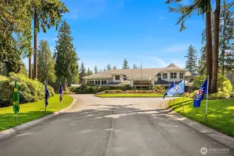 Beautiful Sahalee Country Club.