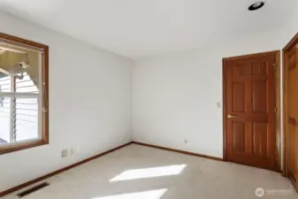 4th Bedroom/Den/Office