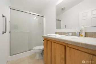 Manufactured Home Bathroom