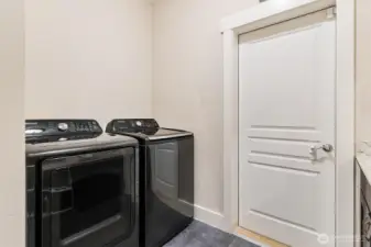 Washer and dryer stay with the home