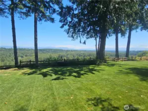 180 degree incredible views sunrise mountain and cascade foothills.