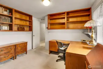 Craft room/work from home, third bedroom? The choice is yours to decide.
