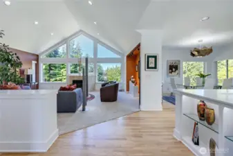 Inside the front entry you'll be met with vaulted ceilings, distant mountain views, superb lighting and fresh interior paint. The floor plan flows smoothly with just the right amount of privacy between various rooms.