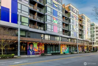 Neighborhood Ammenities