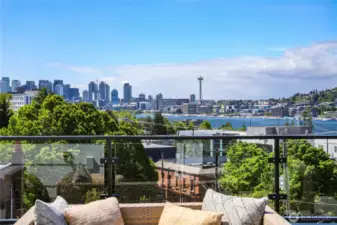 Roof-Top Deck w/ Endless Views.
