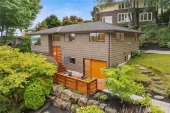 Welcome home to the mid-century home of your dreams in Leschi.