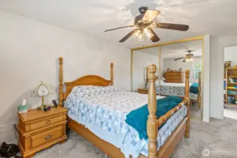 Bedroom !