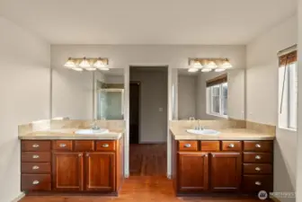 Primary Ensuite Bathroom