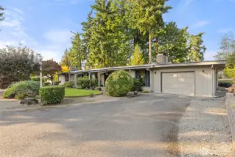 One car garage leading straight into the home