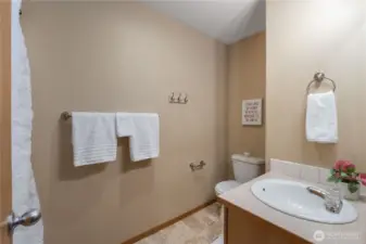 Large 2-car tandem garage