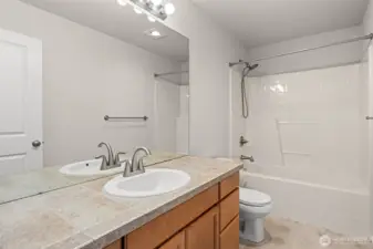 Main Bathroom on upper floor