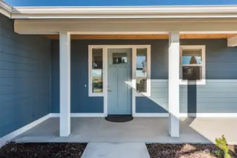 Covered, No-Step Main Entry