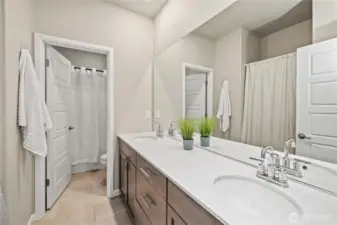 Full Guest Bath