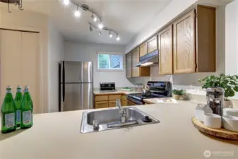 Breakfast bar