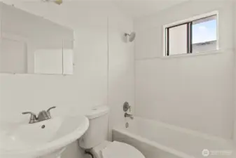 Fully Bathroom