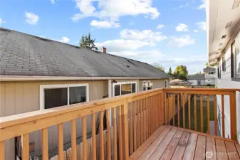 Deck off Dinning Rm