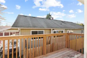 Deck off Dinning Rm