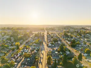 S. Tacoma - (West) View - Easy access to I-5/512, JBLM, Tac Mall, Dwtwn Tac, Port of Tac, UW-Tac