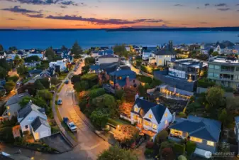 A short jaunt to Magnolia Blvd and a beautiful trail with Sound views.
