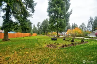 Plenty of room for summer gatherings