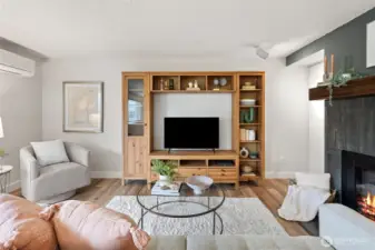 Ductless cooling/heating - always comfortable here!