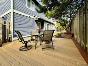 New Deck & Landscaping