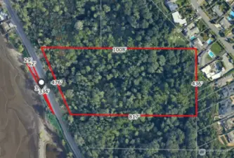 Approximate lot lines.