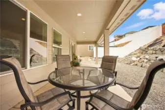 Spacious covered patio