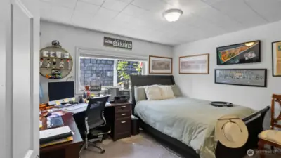 Guestroom #1