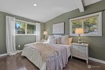 Spacious Primary w/vaulted ceilings